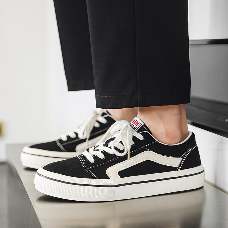 Hot Sale Classic Red Men Canvas Shoes Fashion Lace-up Mens Canvas Sneakers Hip Hop Skateboard Casual Shoes Men Vulcanized Shoes