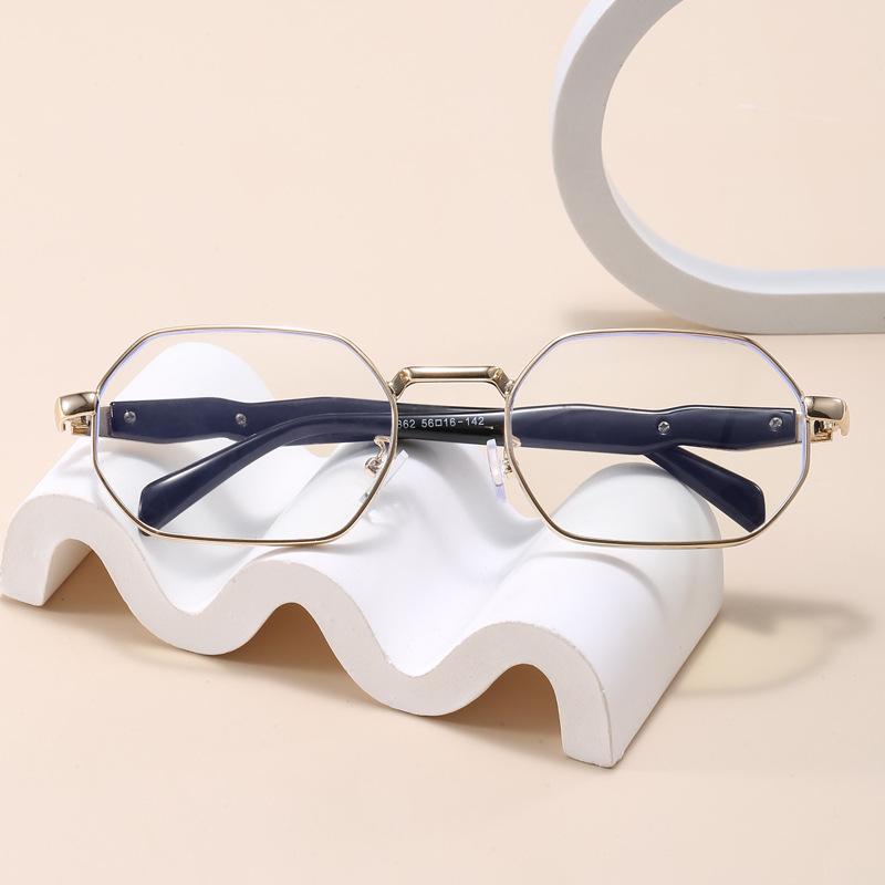 Polygon Shape Sun Glasses For Women Stylish Trendy Anti-reflective Sun Glass for For Men European American Sun Glasses for Woman