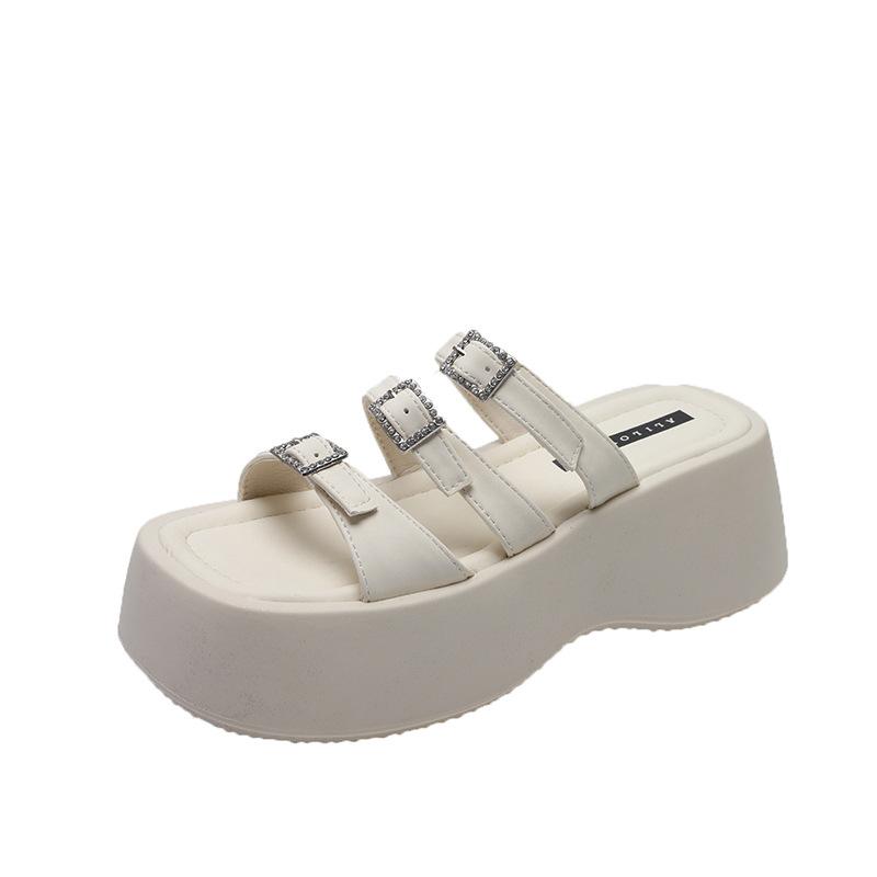 

Thick-soled muffin heightening small man belt buckle sandals women s 2025 summer outer season fashion design sense niche slippers 35