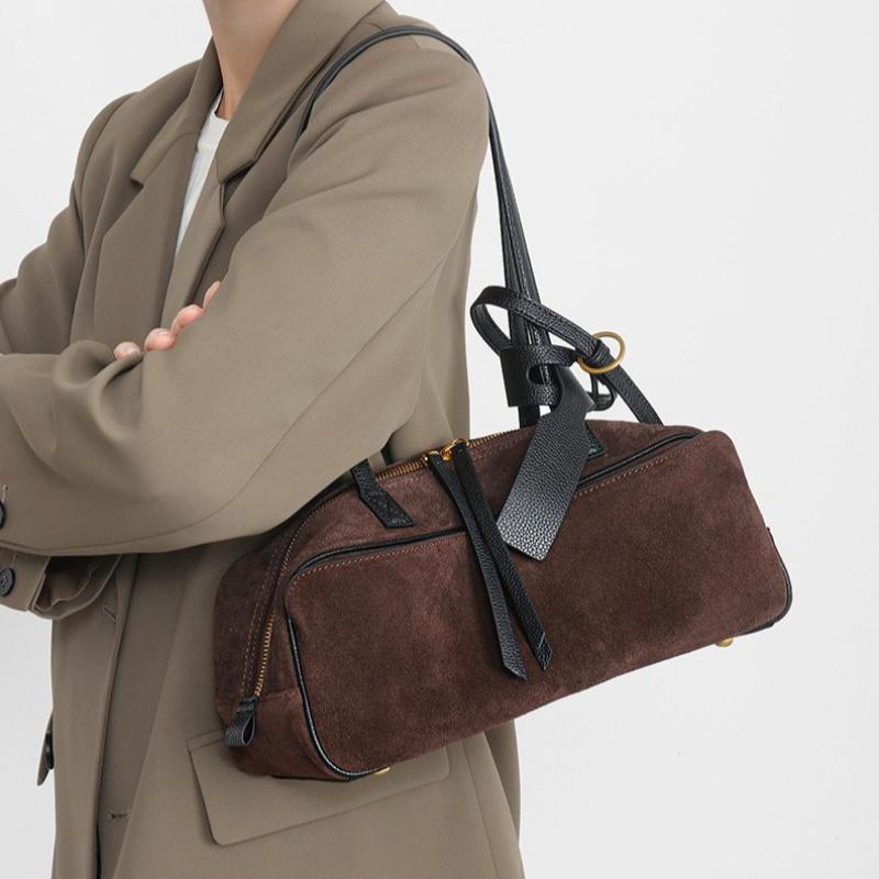 Head Layer Cowhide Bowling Bag, High-end Leather Shoulder Bag, Large Capacity Versatile Commuting Armpit Handbag for Women