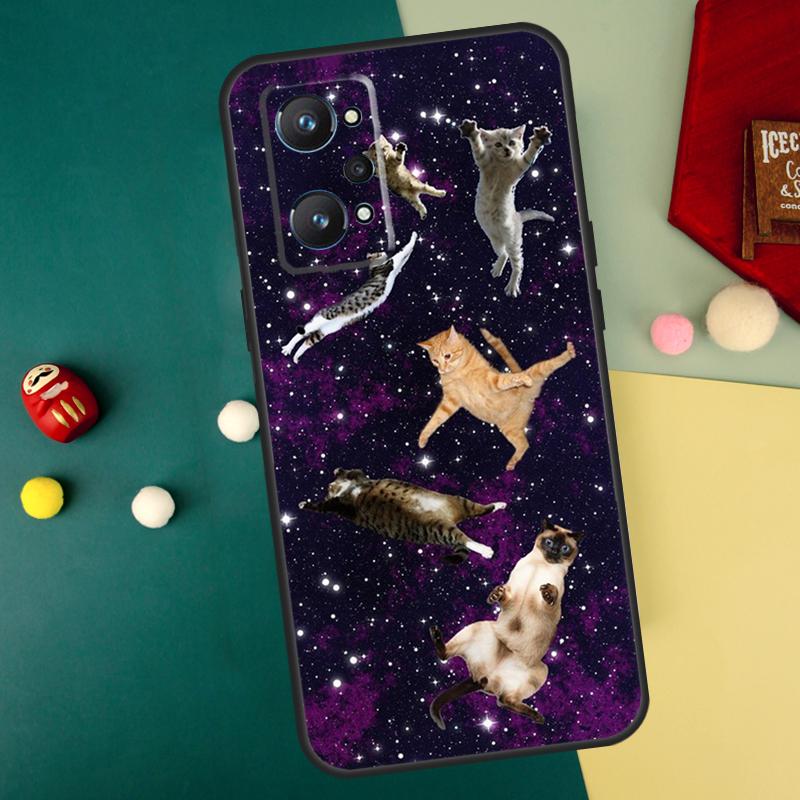 Cat in Space For Realme 15 Pro GT7 C55 C71 C53 C67 C75 C61 C33 C63 C51 C65 10 11 12 13 14 Pro Plus Case
