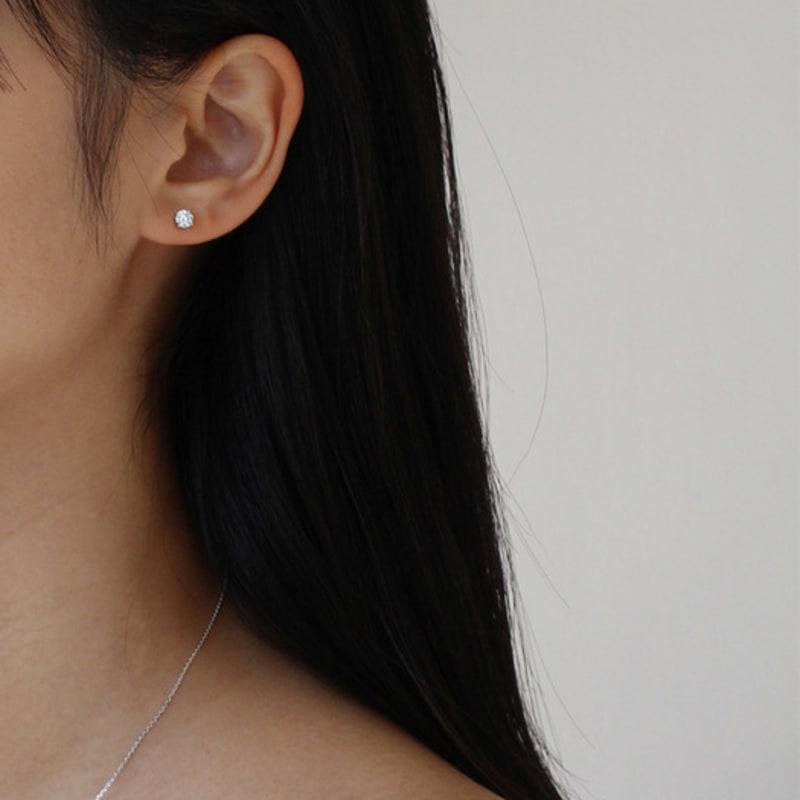 NORMALLEE [White gold] Basic Cubic Earrings (L)