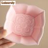 Elegante Lotus-Kern-Quadrat-Obstschalen Japanische Süßspeisenplatte Obstschalen Kuchen-Display-Ständer Serviertablett Cafés Dekoration Handwerk