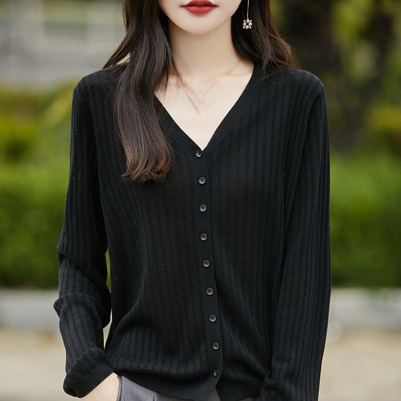 كارديجان نسائي خفيف الوزن 50% صوف 50% حرير التوت - ملابس تريكو متعددة الاستخدامات لـ 4 فصول للراحة والأناقة على مدار العام
