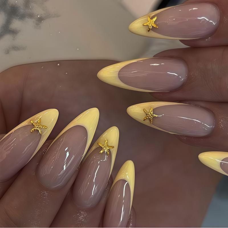 24PCS Gothic-style black French pointed nail stickers long and pointed artificial nails 3D golden sun-shaped star ornaments