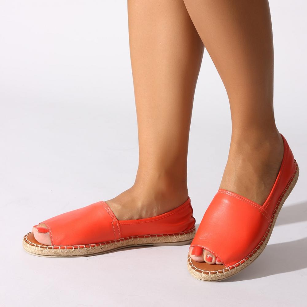 

Красные женские повседневные туфли из натуральной кожи