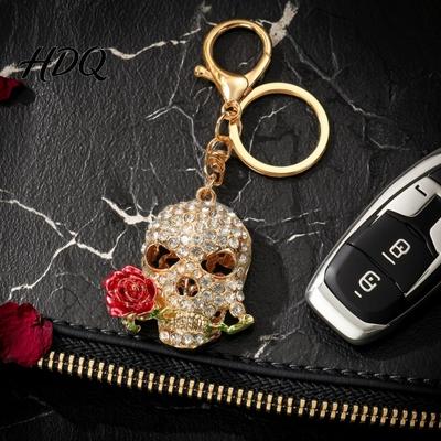 Gothic Skull Keychain Holding Rose Rhinestone for Halloween Skeleton Halloween Head Key Ring Chain Accessory Handbags Backpacks Zinc Alloy Ring