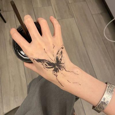 Schmetterling Kräutersaft Tattoo Aufkleber Wasserdicht Weibliche Narbe Abdeckung Echte Geisha Trendy Cool Blume Arm Zurück Simulation Tattoo