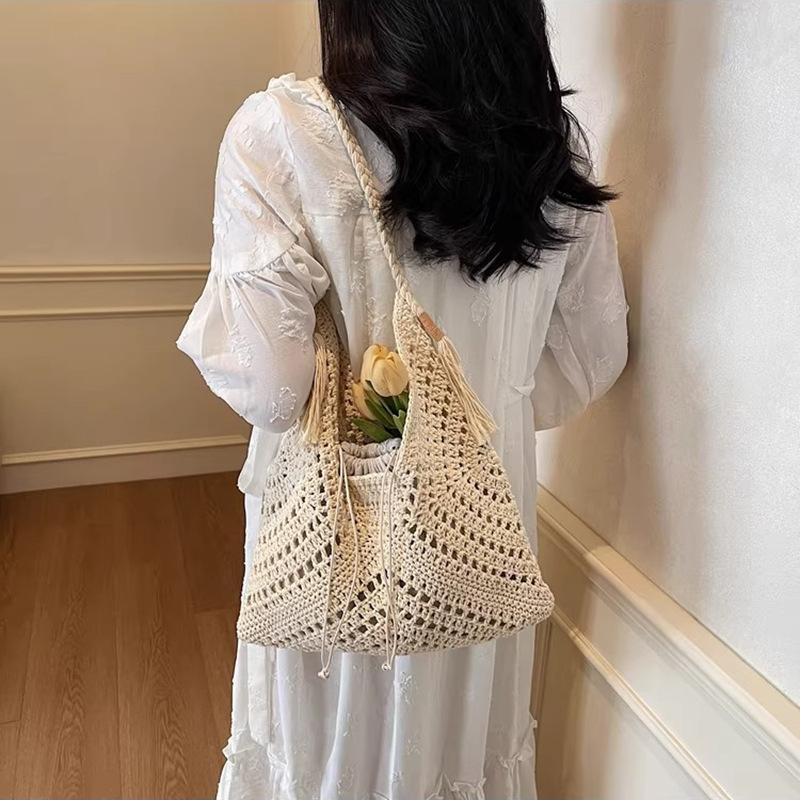 Woven women's bag summer shoulder beach bag large capacity straw lazy tote bag