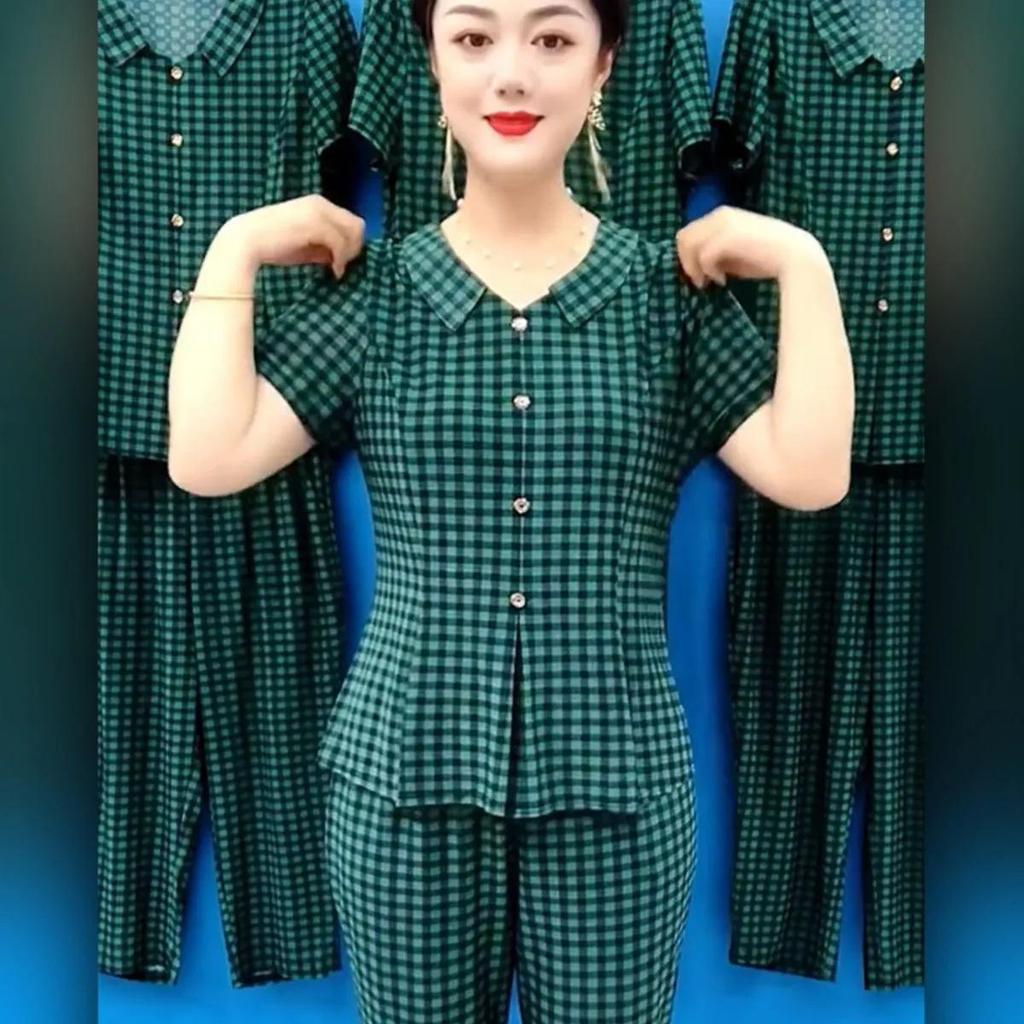 Maternity Summer Short Sleeve Two-Piece Set: Loose, Stylish Flaw-Hiding Plaid Top with Casual Pants