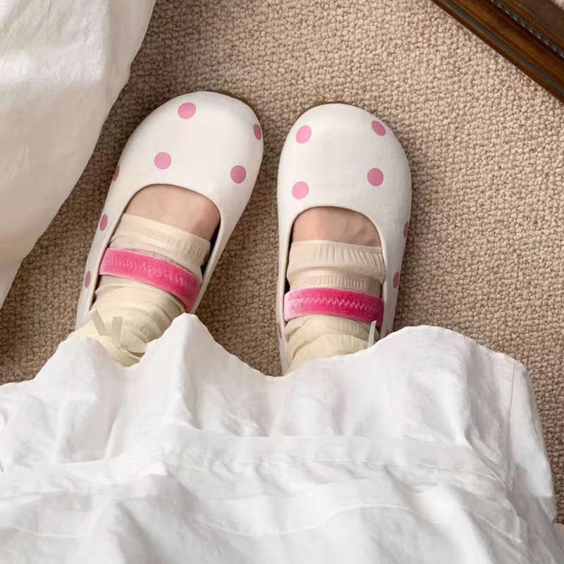 Cute little polka dots~ small fresh round head shallow mouth with skirt single shoes women's low heel soft sole one pedal Mary Jane shoes