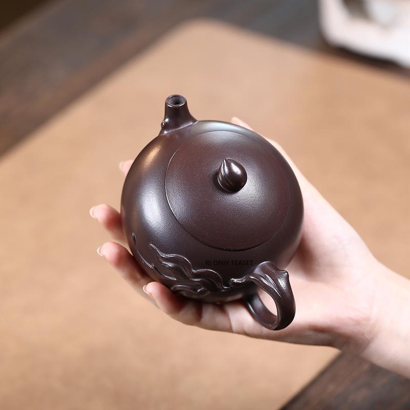 250ml Yixing Famous Purple Clay Teapots Creative Handmade Peach Shape Tea Pot Kettle Zisha Tea Set Chinese Teaware Gifts