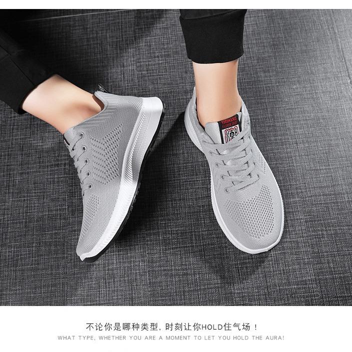 Jarní nová pánská obuv létající tkaná sportovní obuv prodyšná módní ležérní jednoduchá a pohodlná pánská běžecká obuv