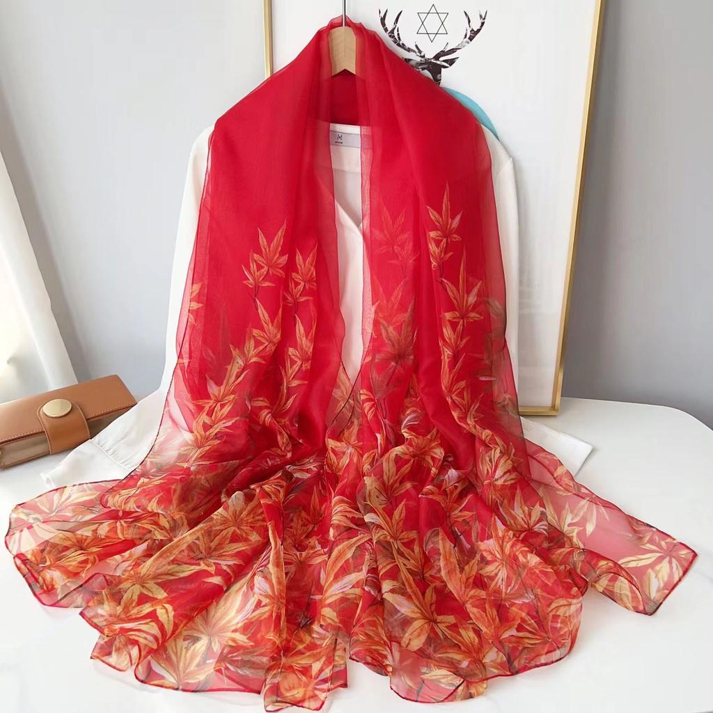 Spring and Summer Delicate Yarn Printed Scarf Travel Sunscreen Thin Shawl Western-style Fashion Scarf