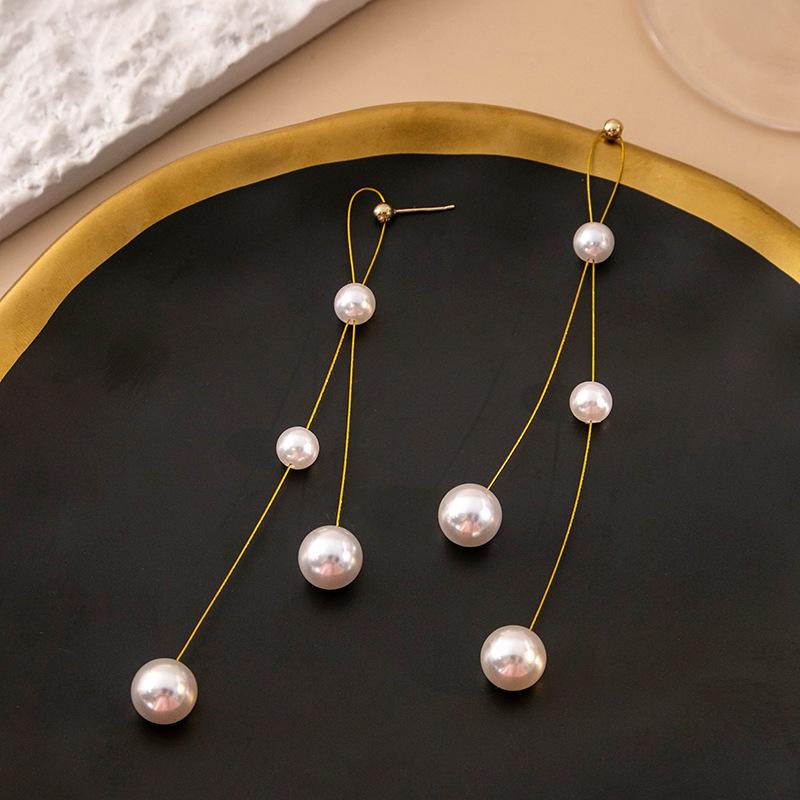 Silver Needle High-end Cold Wind Pearl Earrings, Niche Versatile Long Fringed Earrings, Simple Earrings for Women