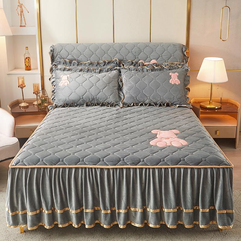 Solid Color Milk Velvet Winter Bedspread On The Bed Thick Home Bed Skirt-style Bed Sheets Cotton European-style Bed Spreads