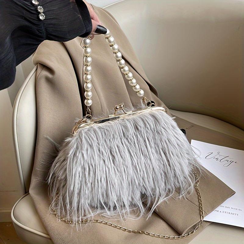 Geantă Satchel Elegantă din Blană Artificială cu Mâner de Perle Geantă de Seară Pufoasă și Moale Portofel de Damă la Modă Geantă de Mână Culoare Solidă cu Închidere Tip Kiss