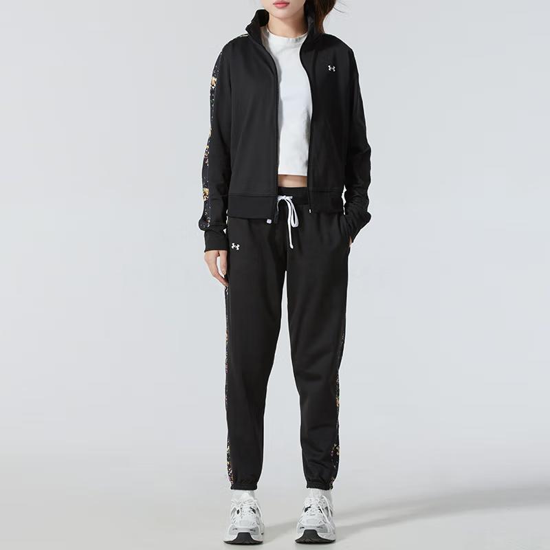 Under Armour Comfortable Sports Floral Leisure Suit Women suits Black 1365147-005