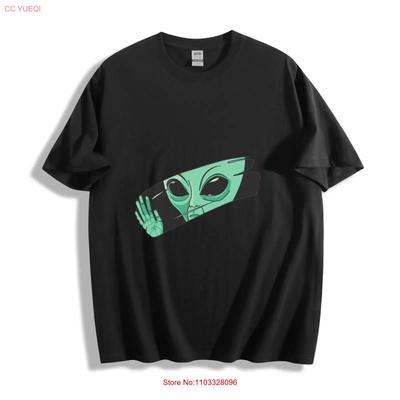 Alien Peekaboo T Shirt Cool Extraterrestrial Design  Vintage Washed Versatile Top For Everyday Wear Streetwear Casual