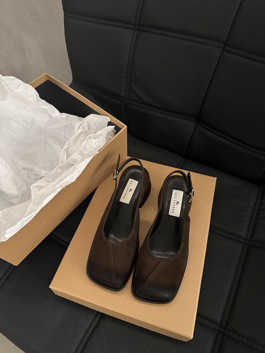 

Женские повседневные туфли-лодочки на низком массивном каблуке с открытой пяткой и закрытым квадратным носком на блочном каблуке без шнуровки для вечерних платьев Рабочая обувь с регулируемым ремешком с пряжкой для женщин 40 коричневый