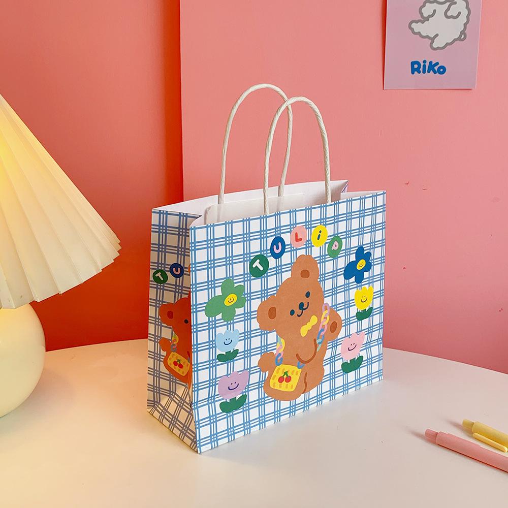 Gift Bag Cartoon Super Cute Bear Gift Wrapping Paper Bag Student Mini Carry-on Shopping Bag