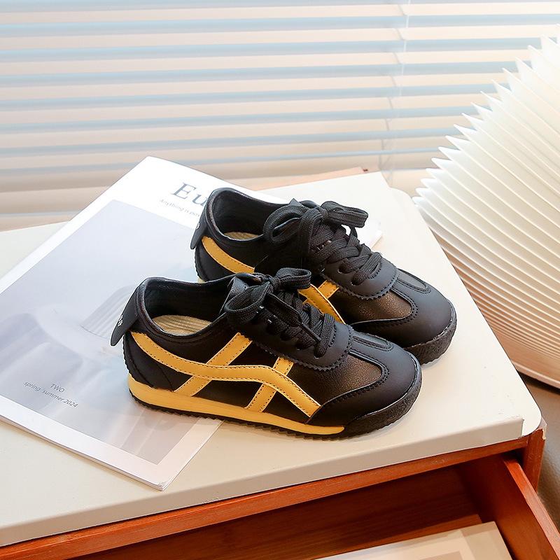 

Children s sports shoes 2025 spring and autumn new girls Forrest Gump shoes breathable boys German training white shoes board shoes Korean version 30 чёрный