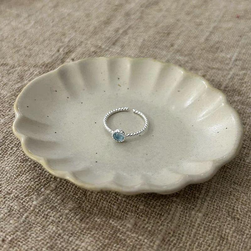 925 Chic Sterling Silver Ring With Sparkly Zirconia Stones For Unique Accessories Womens