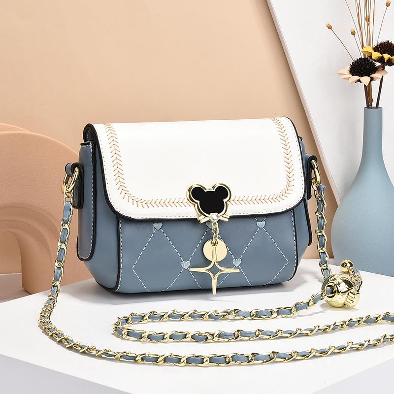 One shoulder underarm chain bag women's crossbody small square bag fashion spring and summer women's bag 2025 new