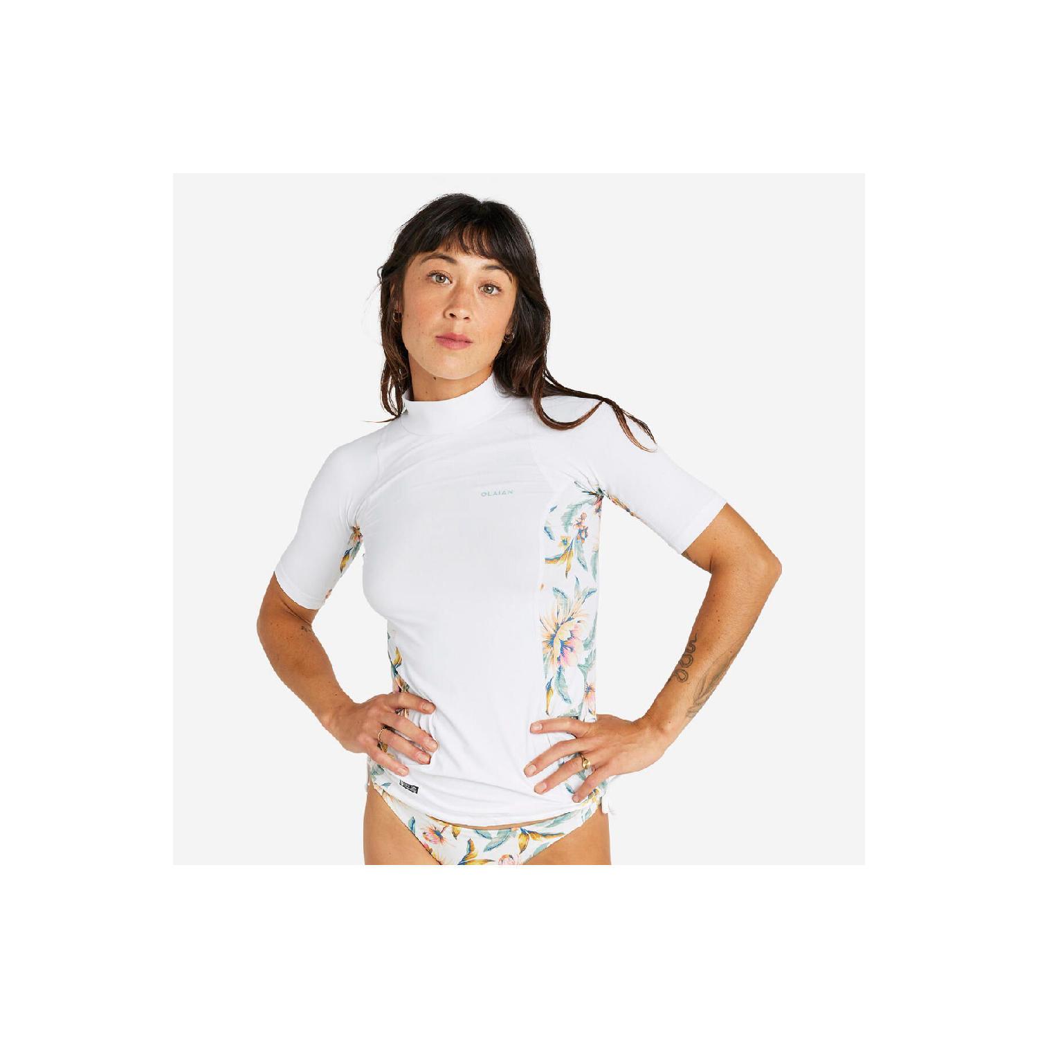 

Женская футболка приталенного кроя с короткими рукавами и защитой от УФ-излучения — Белый — Цветочный узор — 500