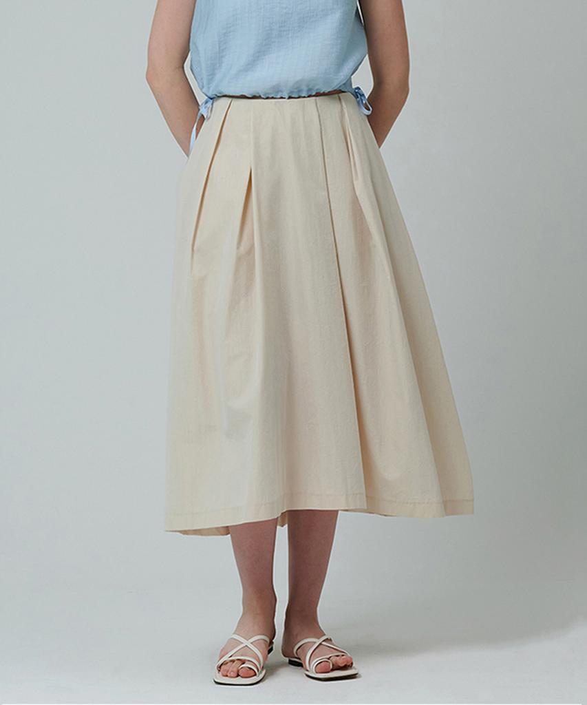 Pin Black Pintuck Flare Volume Skirt Beige