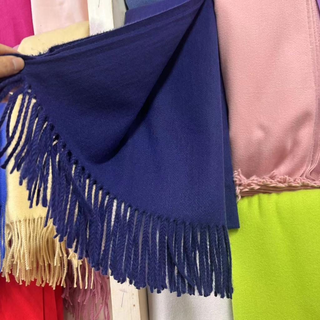Herbst- und Winter-Fransen-Kaschmirschal Einfarbiger Schal Mehrzweck Verdickt Warm Studenten Vielseitiger Schal