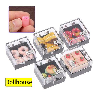 Bebek ve Peluş Oyuncaklar – Oyuncak bebek evleri ve aksesuarları