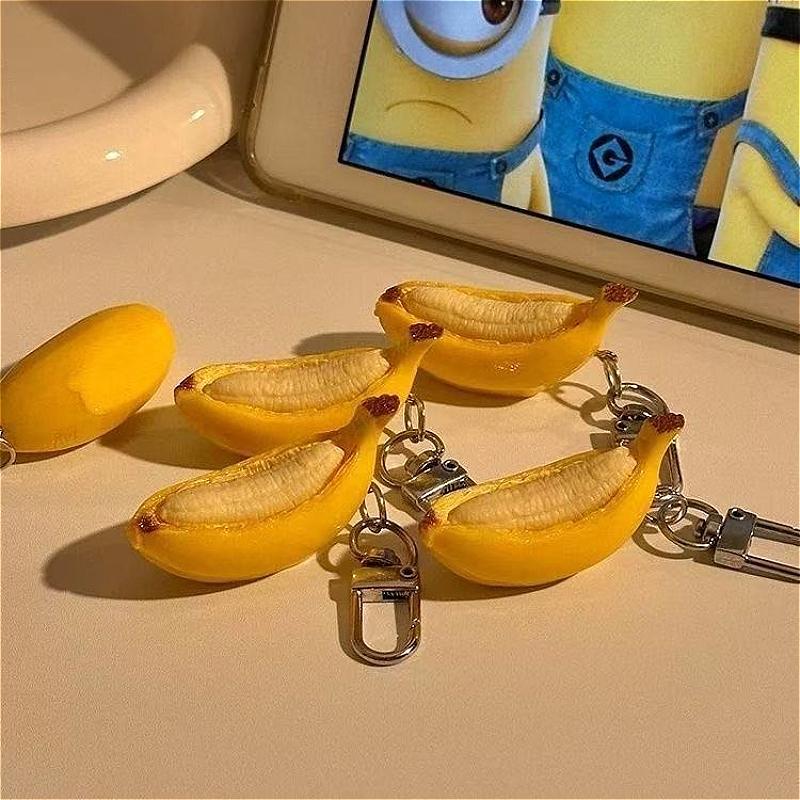 3PCS Creative 3D Simulation Half Peeled Banana Keychain, Cute Fruit Bag Charm Pendant