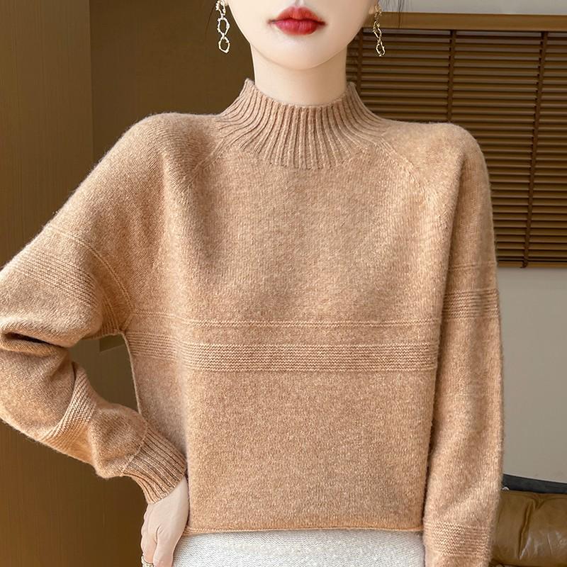 2026 Autumn/Winter Women's Thick Knit Wool Pullover: Half-High Collar, Long Sleeve, Loose Fit.
