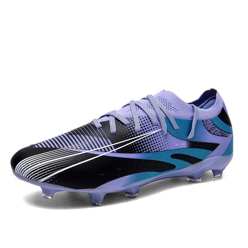 New low-top football shoes Boys' students' long nails World Cup broken nails grass game training football shoes