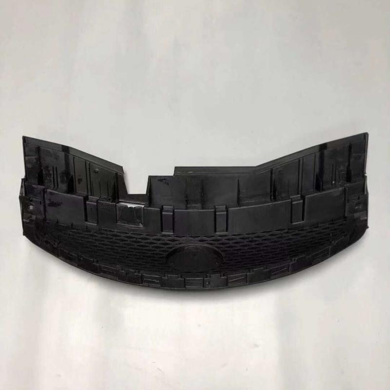 - BYD F0 Front Bumper Grille Set: Upper and Lower Components