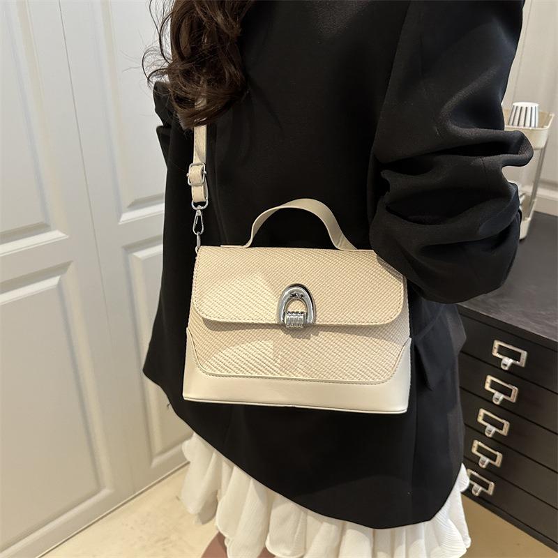New Fashionable Contrasting Color Armpit Bag Large Capacity Shoulder Bag Retro Small Square Bag High Sense Commuter Messenger Bag
