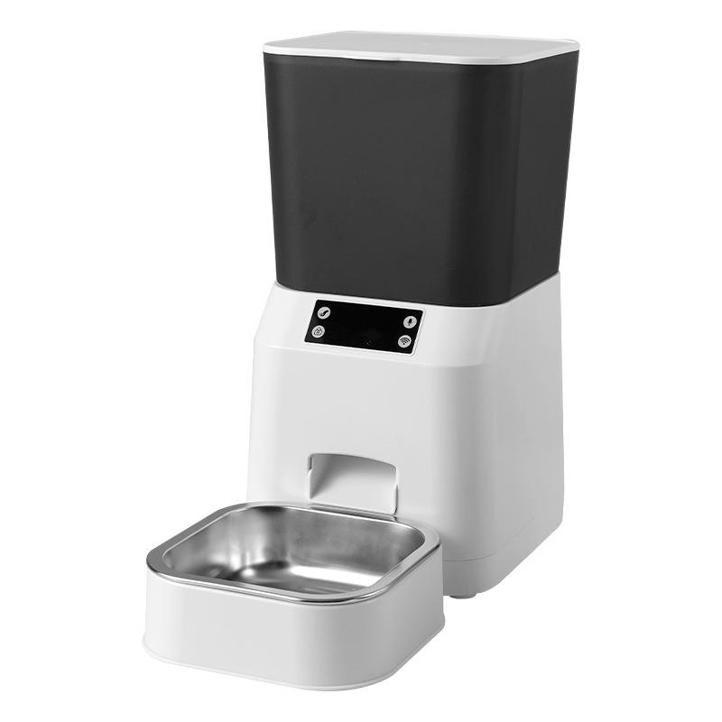 

PetSmart Automatic Cat & Dog Feeder with Timer & Remote Control Y-803