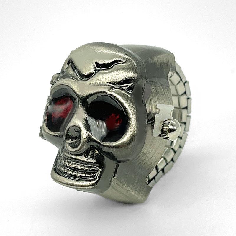 

Винтажные бронзовые часы с черепом и призрачной головкой