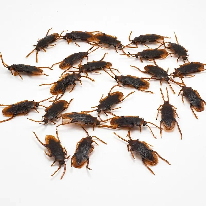 Spooky Holiday Gadget Plastic Cockroaches Joke Decoration Props Rubber Toy Gags Practical Jokes Playthings Plastic Bugs Cockroach