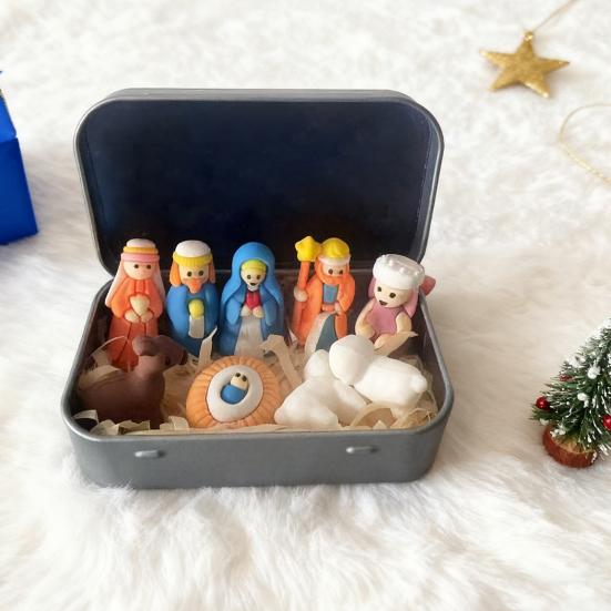 Figurine Mini Scenă a Nașterii Domnului în Cutie de Tinichea Portabil de Buzunar Nașterea lui Isus Ornament Crăciun Sfânta Familie Isus Oaie Statuetă Casă Birou Raft