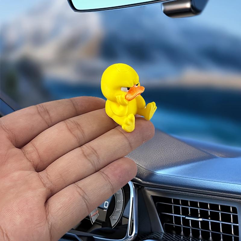 1/2pcs Angry Yellow Duck Statue - Expressive Grumpy Duck with Big Eyes & Beak,Durable Plastic Indoor/Outdoor Decoration for Home