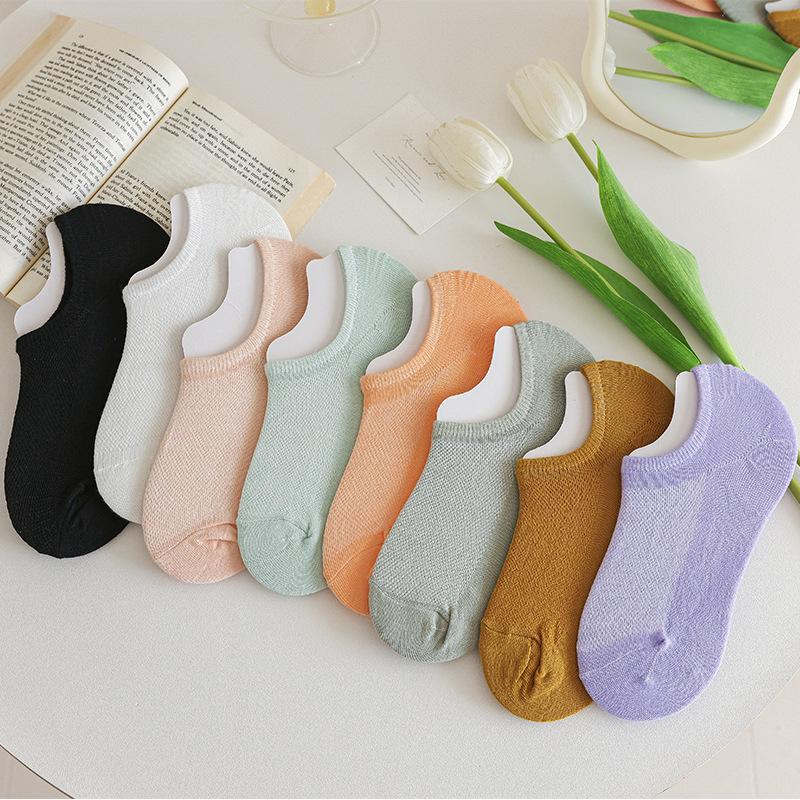 Women's No-Slip Invisible Boat Socks - Cotton, Solid Colors, Sweat-Absorbent, Japanese Style, Spring/Summer.