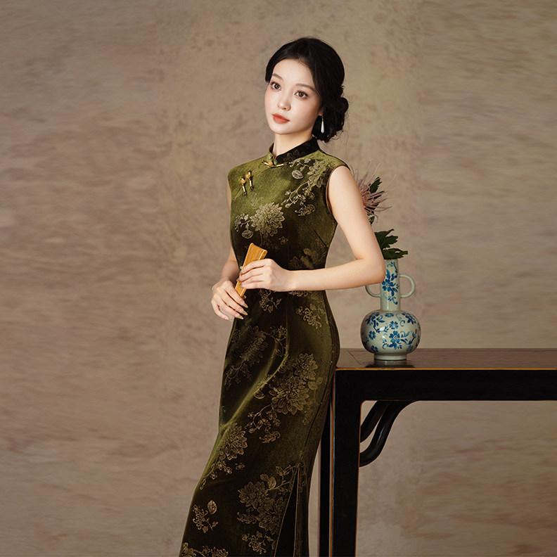 Green velvet sleeveless new Chinese Suzhou autumn cheongsam improved young 1011 new women's high-end spring and autumn