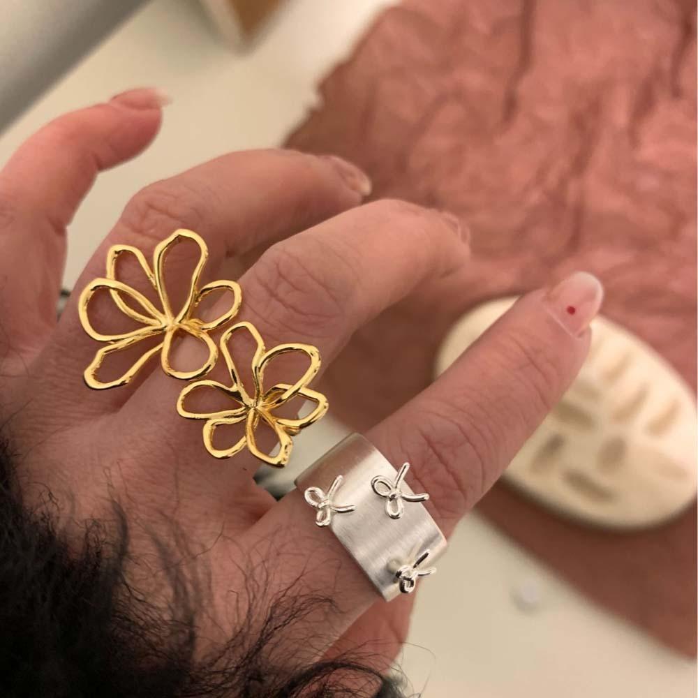 Exaggerated Golden Flower Ring Irregular Open Hollow Out Ring  Festival Gifts