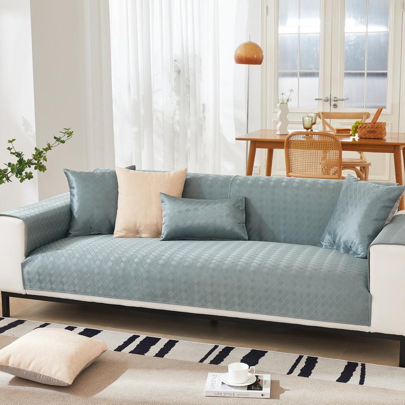 Poduszka na sofę Ice Silk Summer Summer Summer Summer Uniwersalny antypoślizgowy prosty pokrowiec na sofę Pokrowiec na poduszkę All-Inclusive Rattan Mat Cool Pad