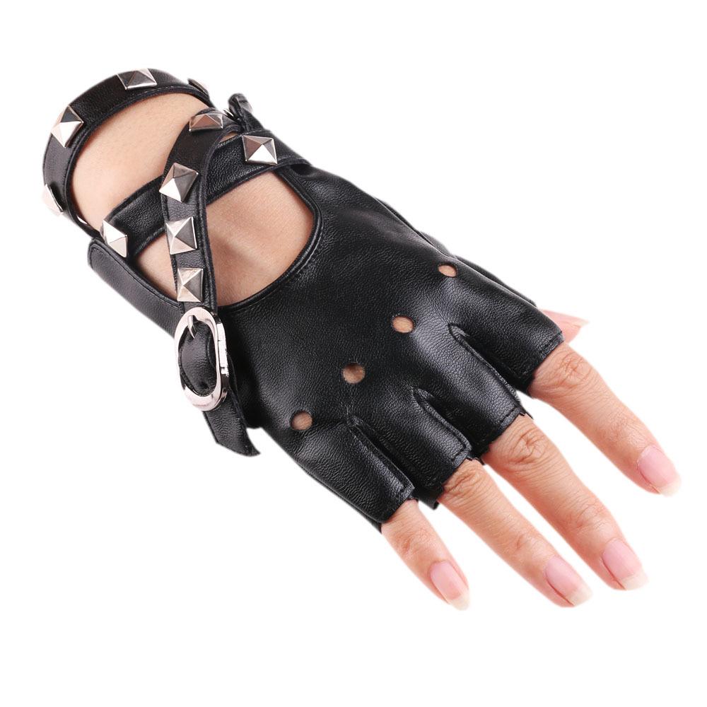 Women's Half-Finger Leather Dance Gloves with Rivet Chain for Performance and Street Dance