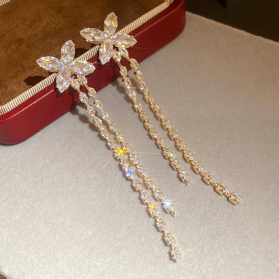 Zircon Flower Tassel Earrings Exquisite Luxury for Women