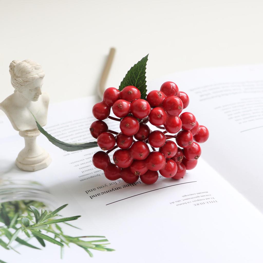 Artificial Holly Berry Branches - Red Fruit Ornaments for Christmas & Spring Festival Floral Decorations