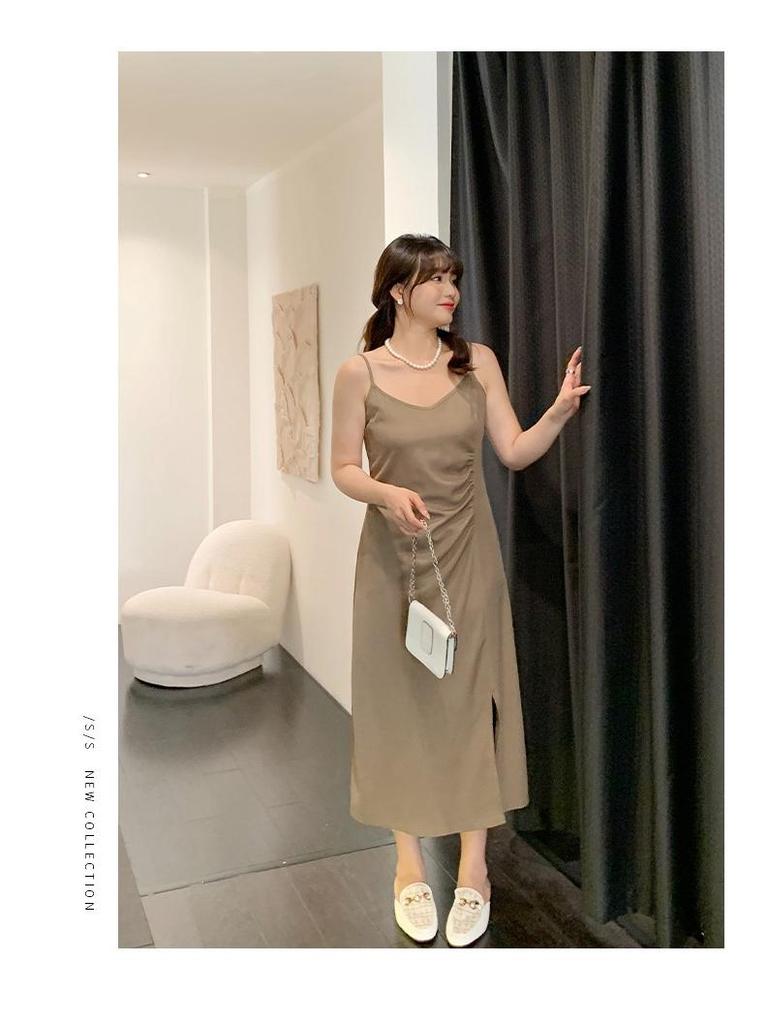 2024 Plus Size Women's Pleated Slit Midi Slip Dress